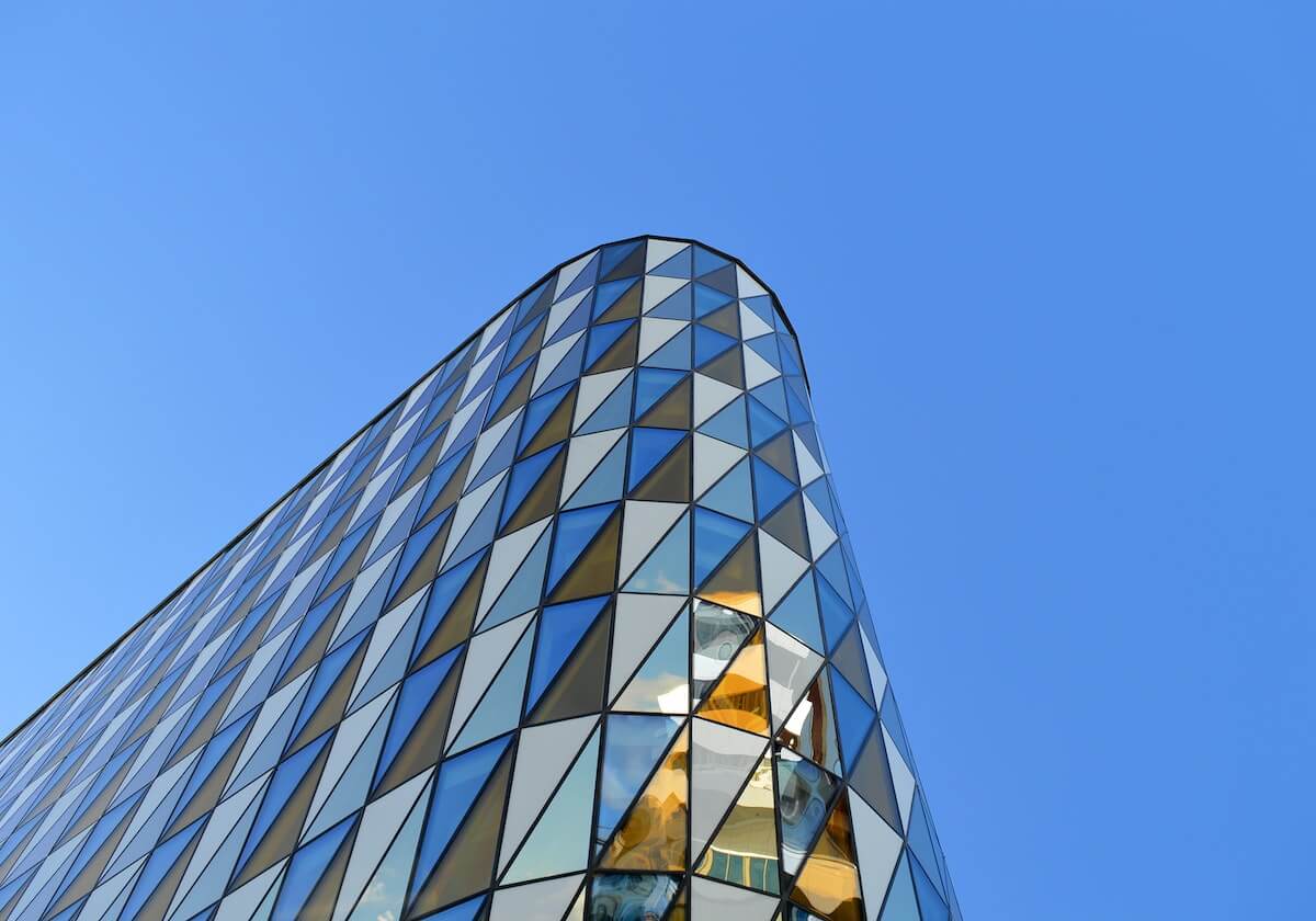 开云APP-纵相俱乐部| 许双双：上半马第四冠，期待首全马