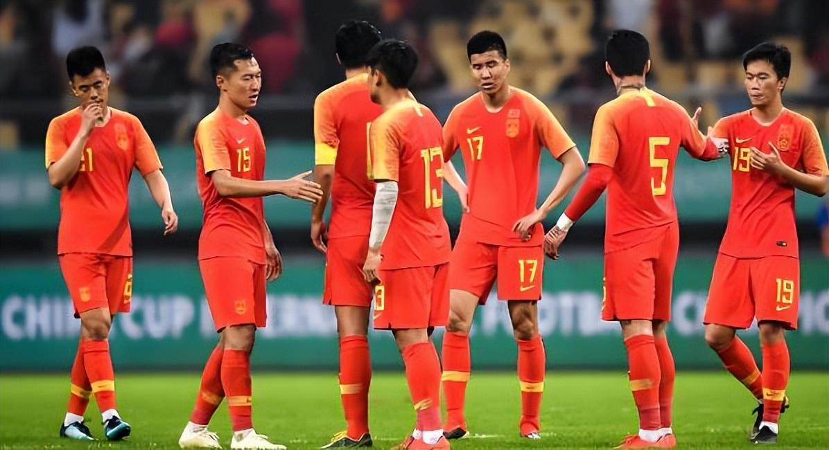 kaiyun-意外！崔鹏带领中国球队1比2热身赛惜败巴萨09梯队，引发热议