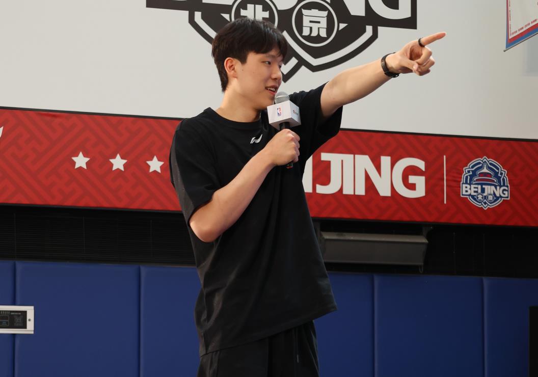 开云官网-直播吧:男篮集训名单只增不减!杨瀚森领衔 有热门球员将缺席!
